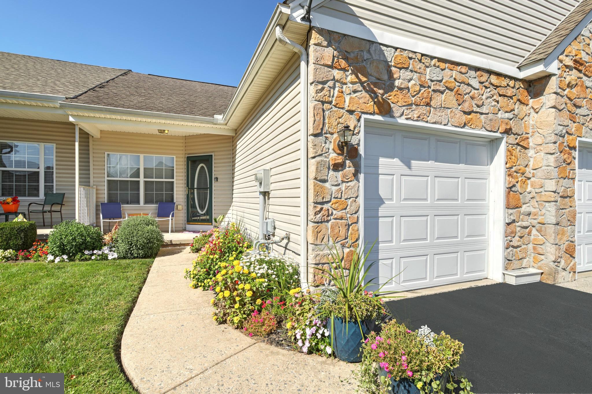 ASHCOMBE FARMS - Residential