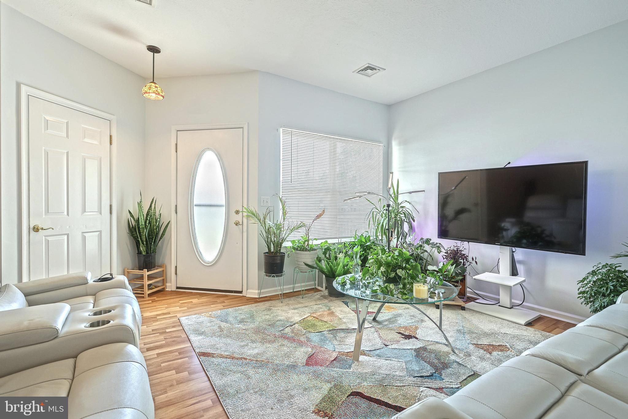 ASHCOMBE FARMS - Residential