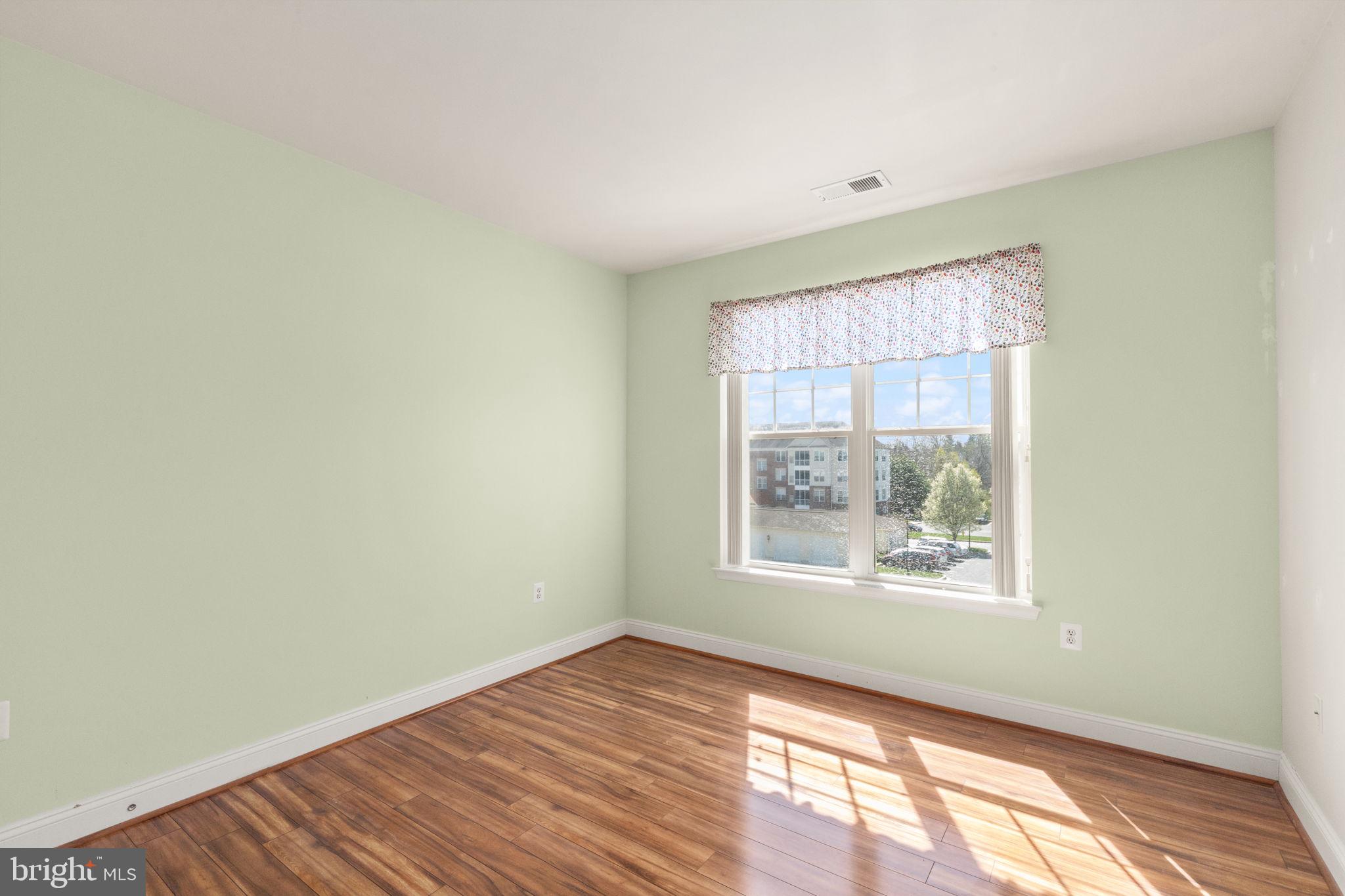 MONMOUTH MEADOWS - Residential