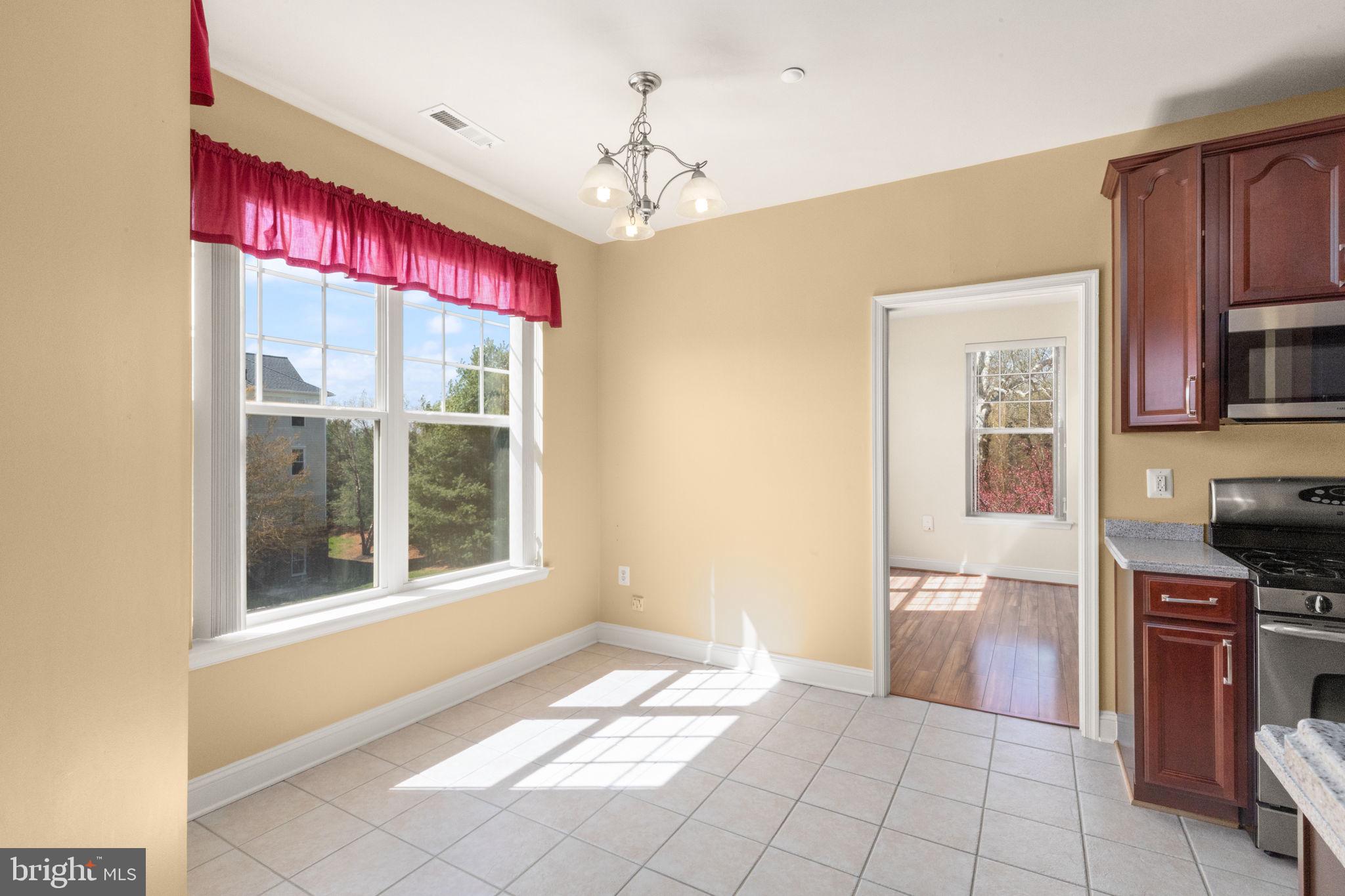 MONMOUTH MEADOWS - Residential