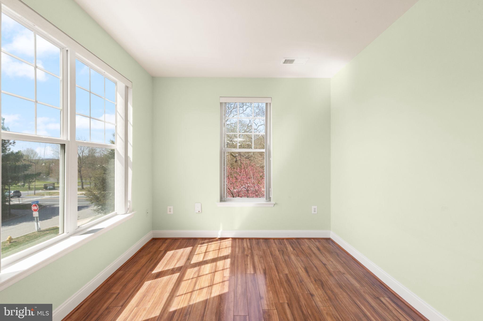 MONMOUTH MEADOWS - Residential