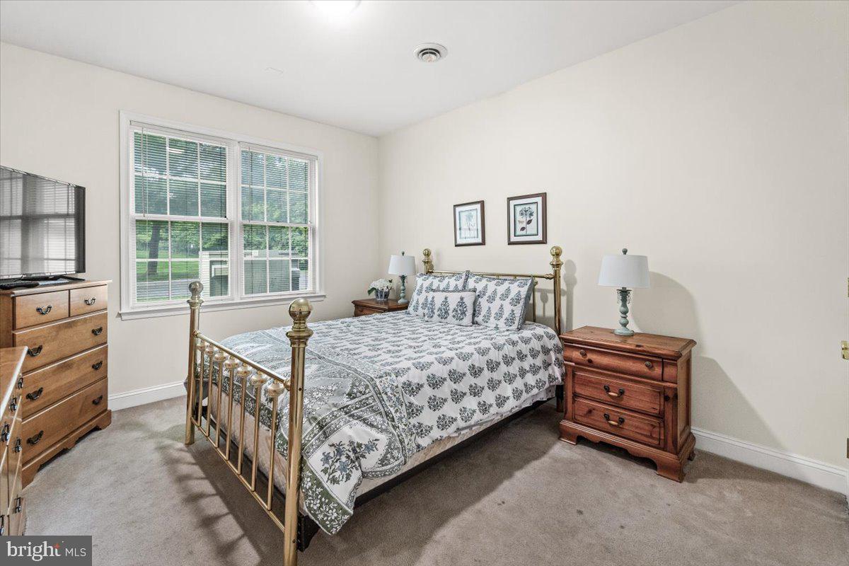 ROSEWOOD - Residential