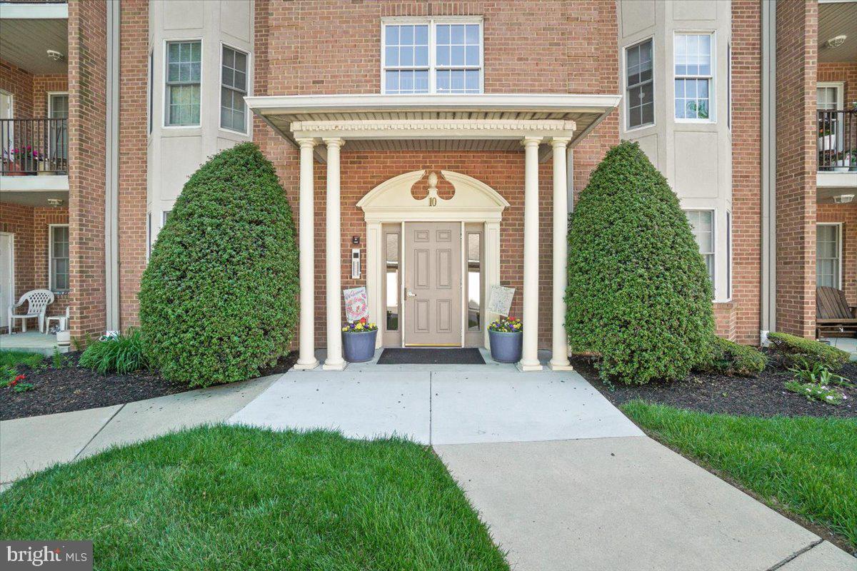 ROSEWOOD - Residential