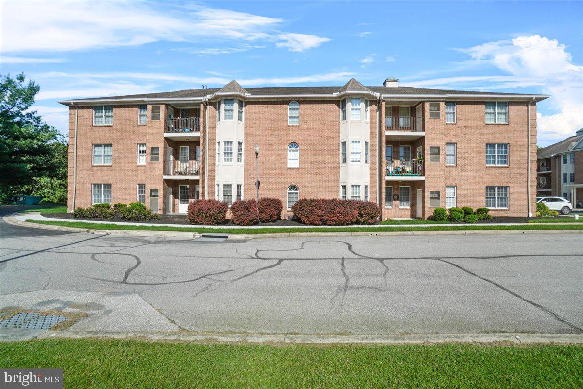 ROSEWOOD - Residential