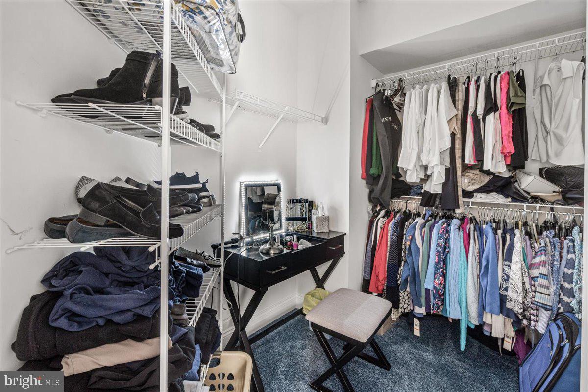 ROSEWOOD - Residential