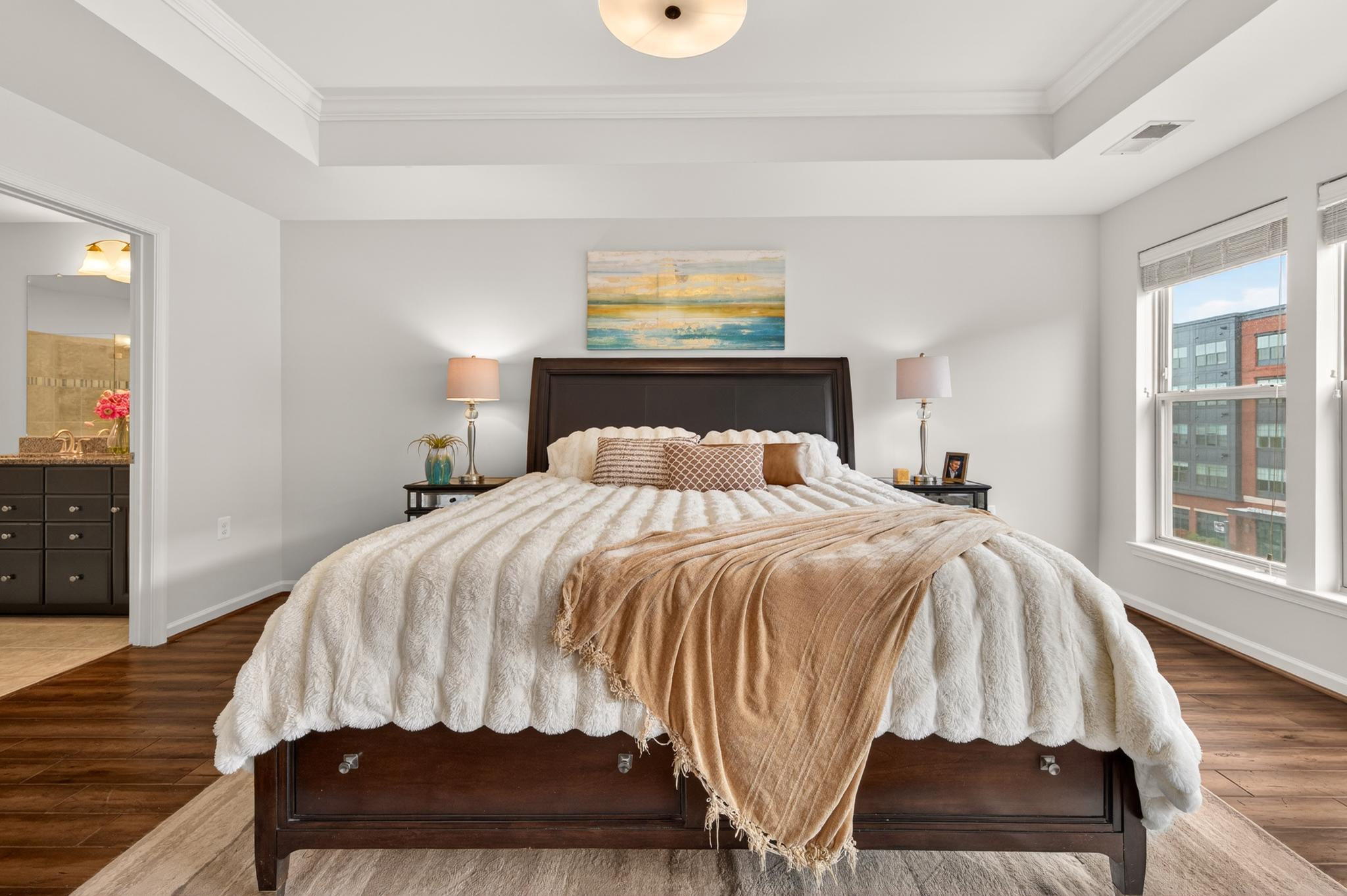 CROWN - Residential