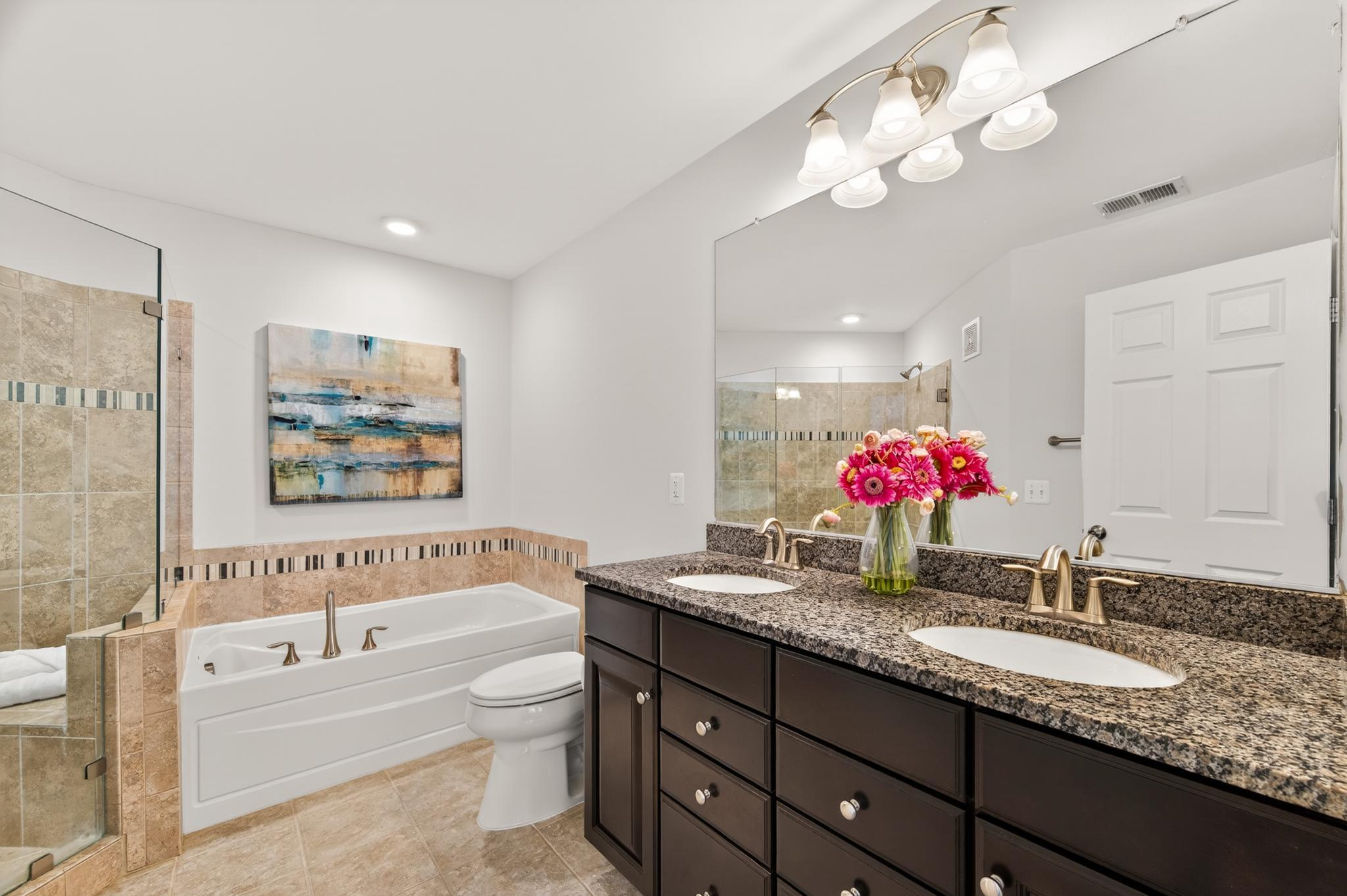 CROWN - Residential
