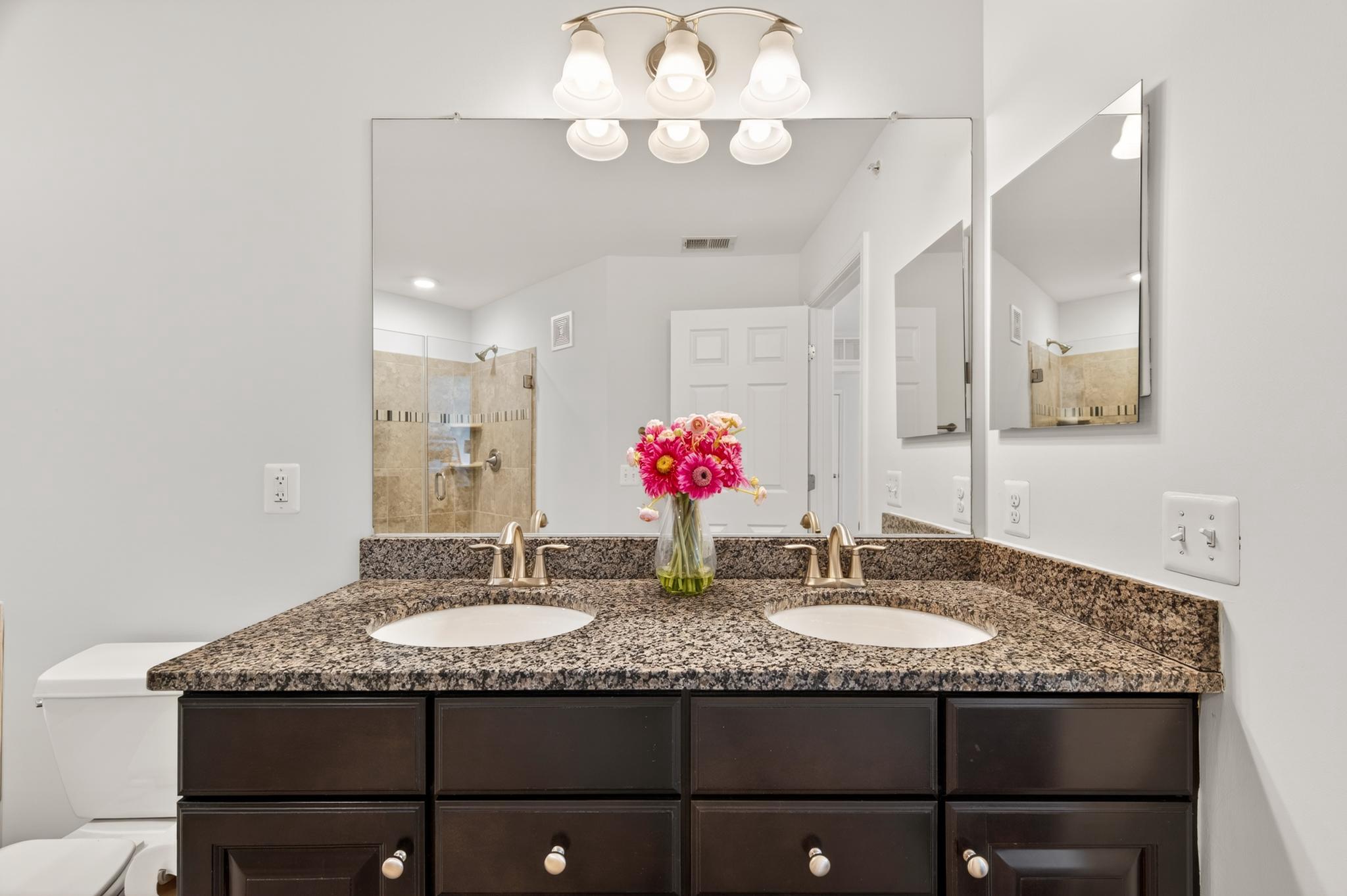 CROWN - Residential