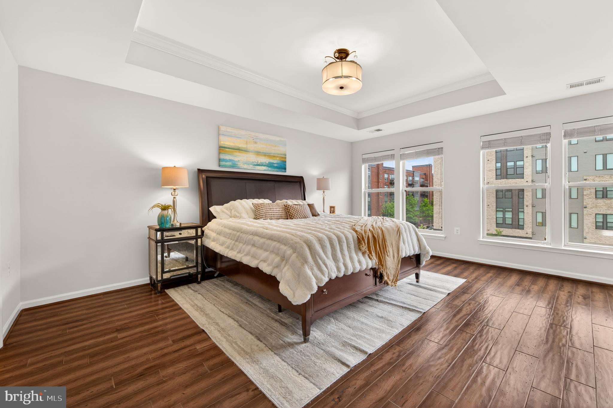 CROWN - Residential