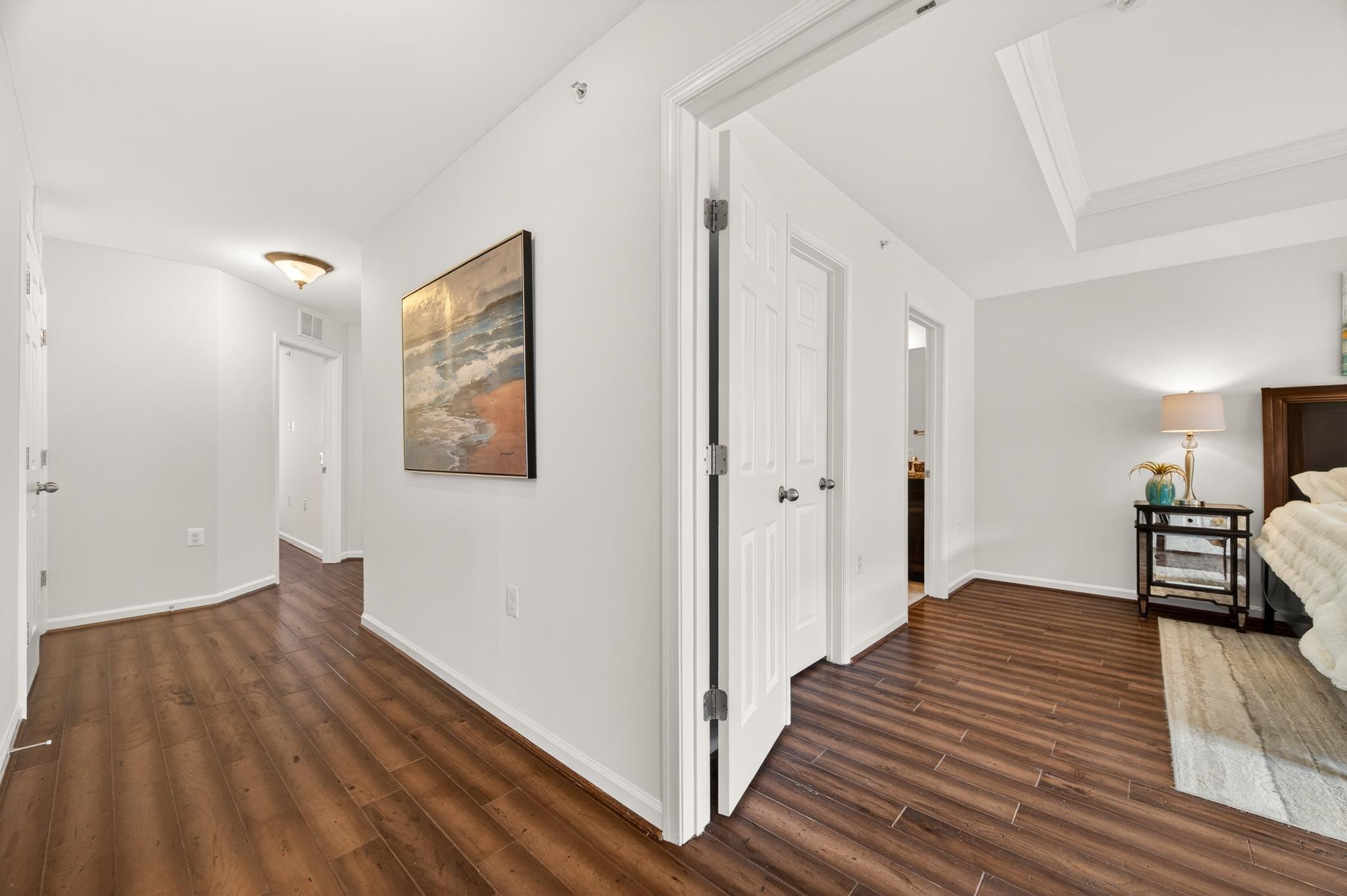 CROWN - Residential