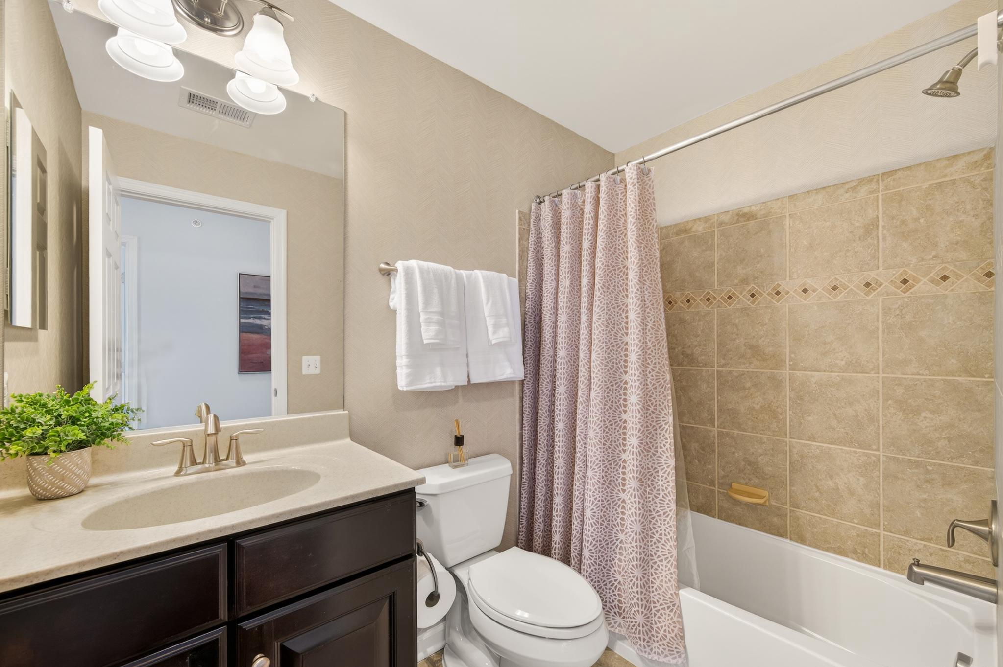 CROWN - Residential