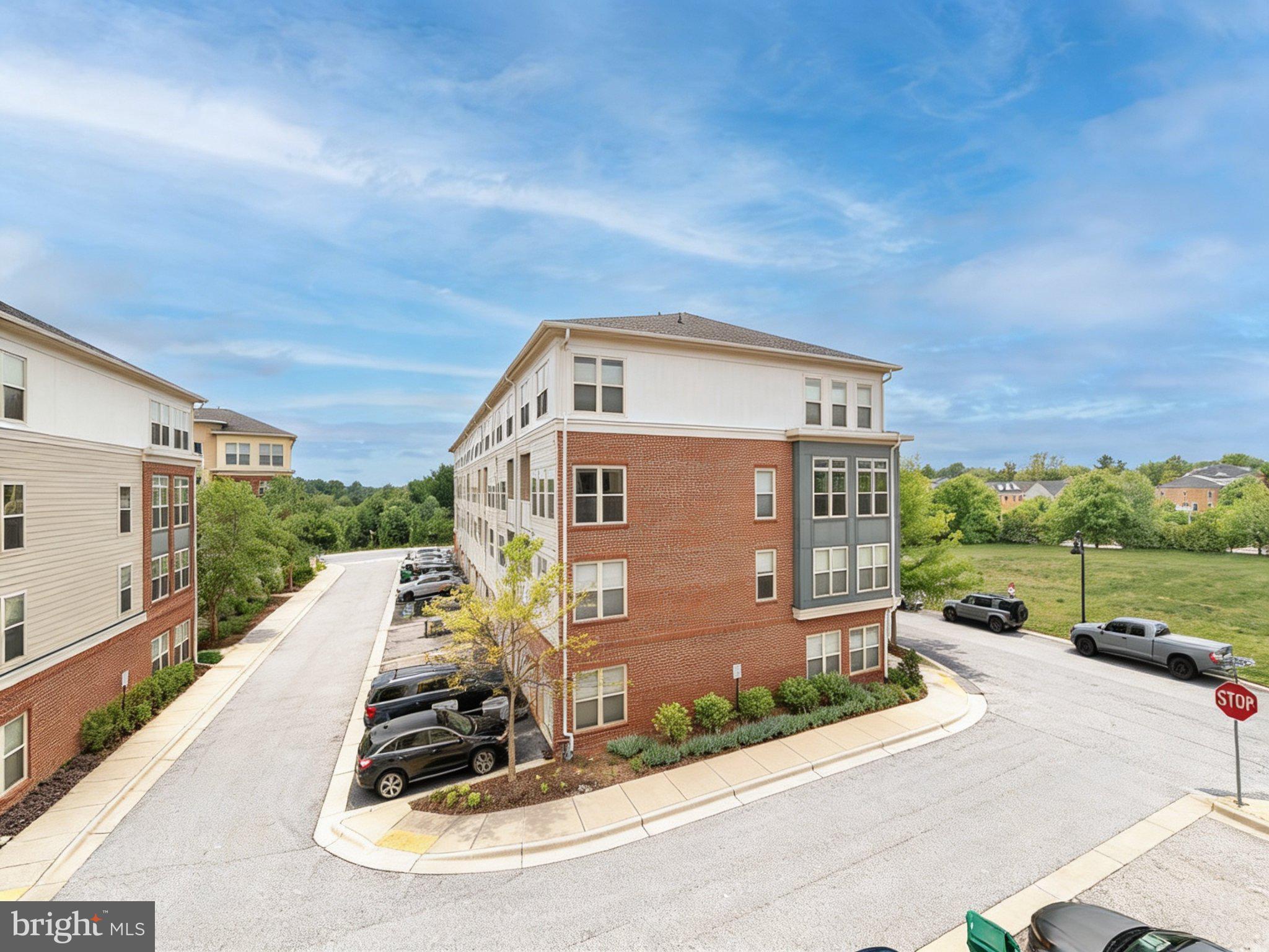 CROWN - Residential