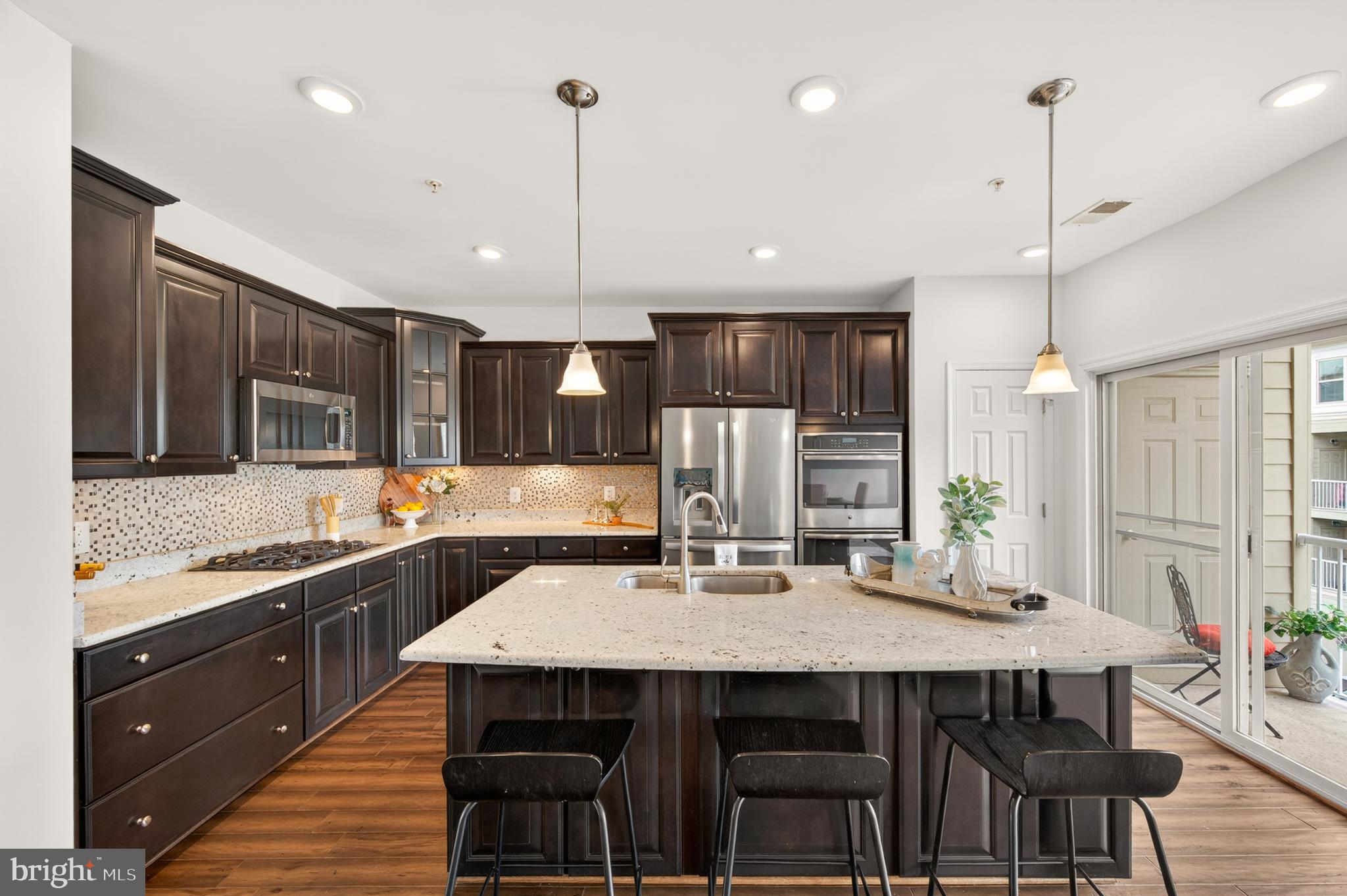 CROWN - Residential