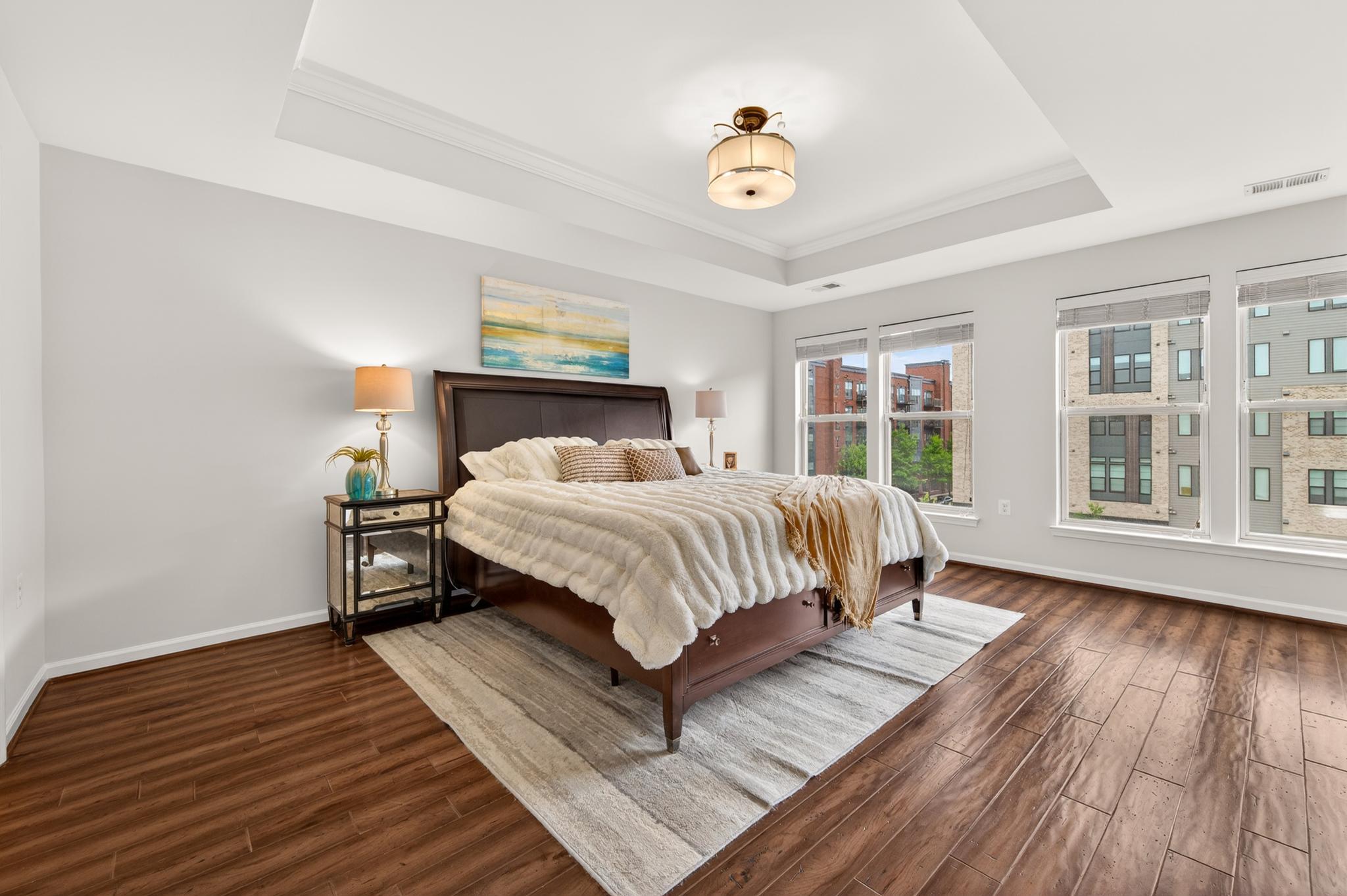 CROWN - Residential