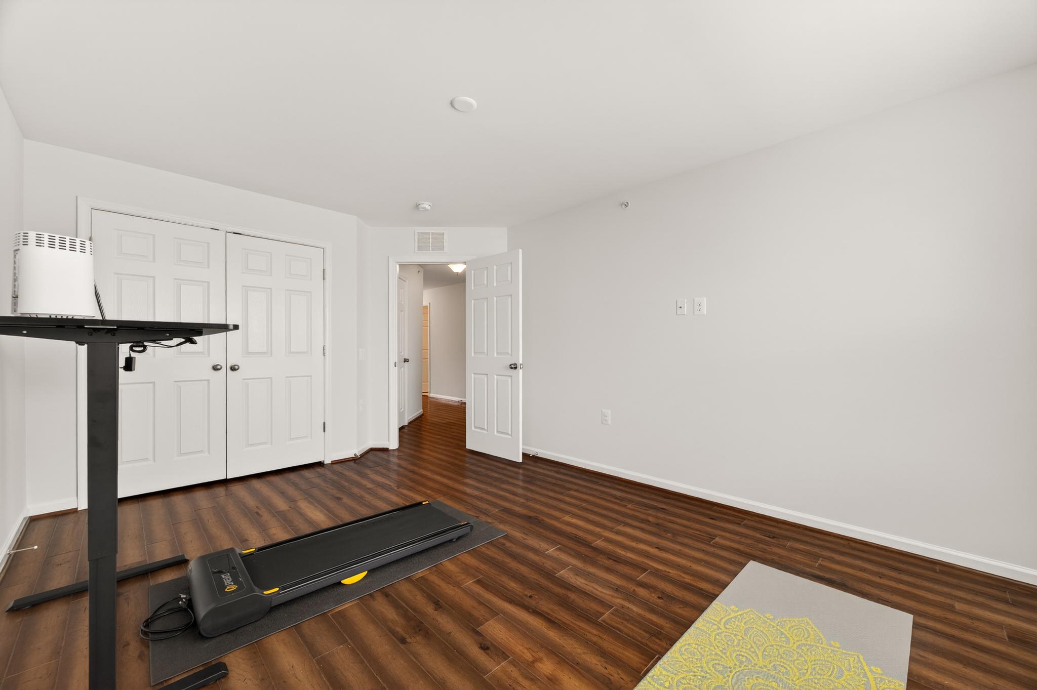 CROWN - Residential