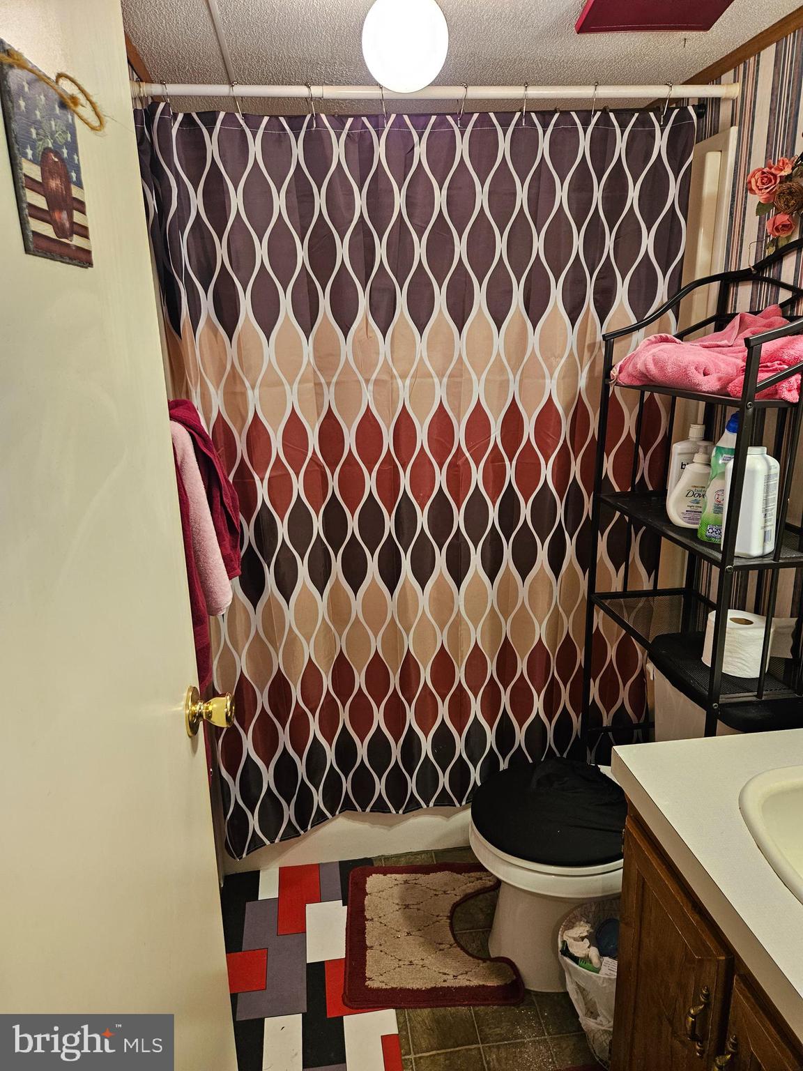 LAKEVIEW COUNTRY ESTATES - Residential