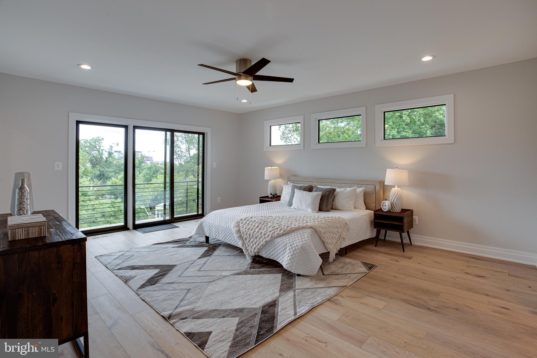 AURORA HILLS - Residential