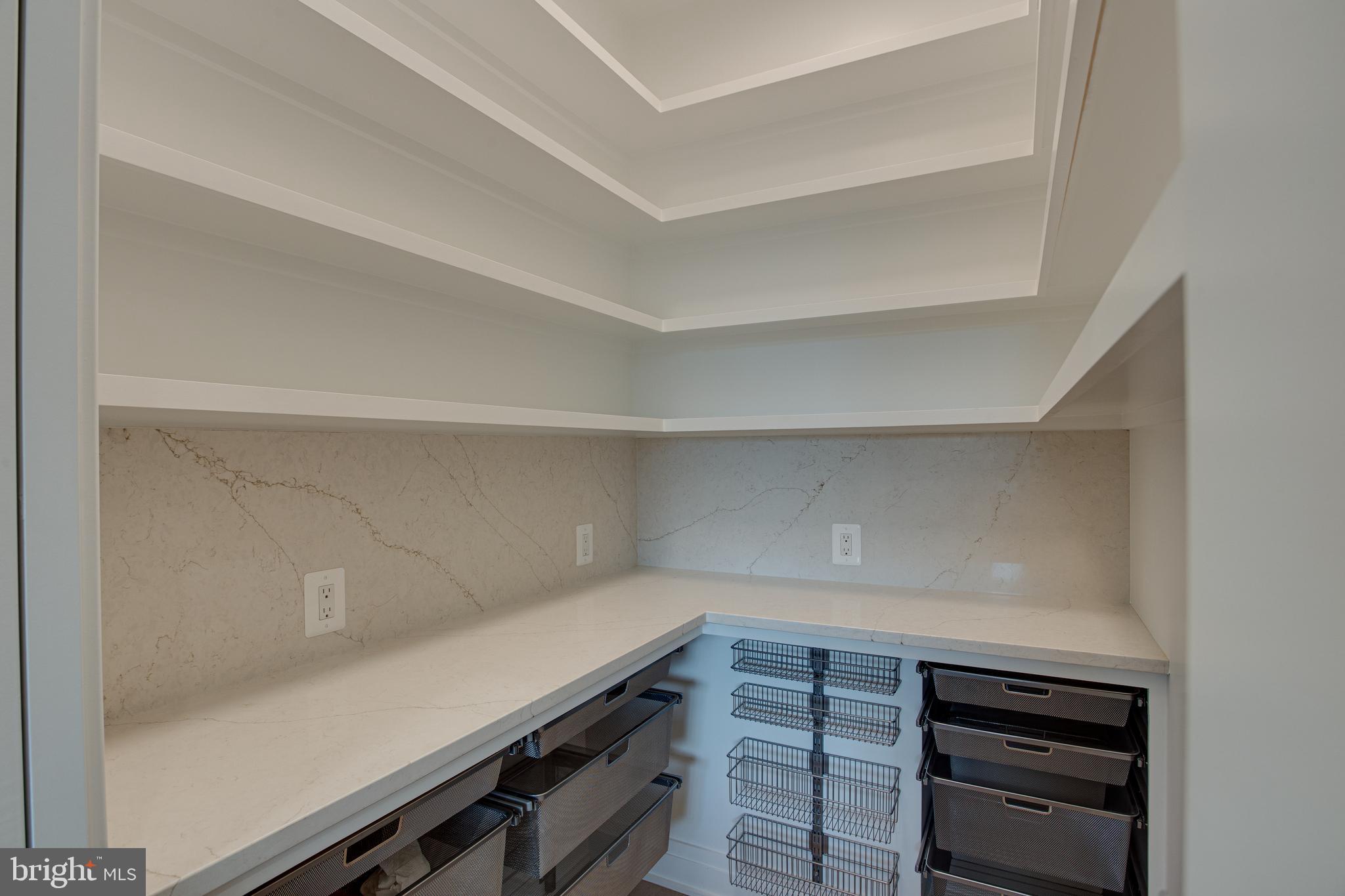 AURORA HILLS - Residential