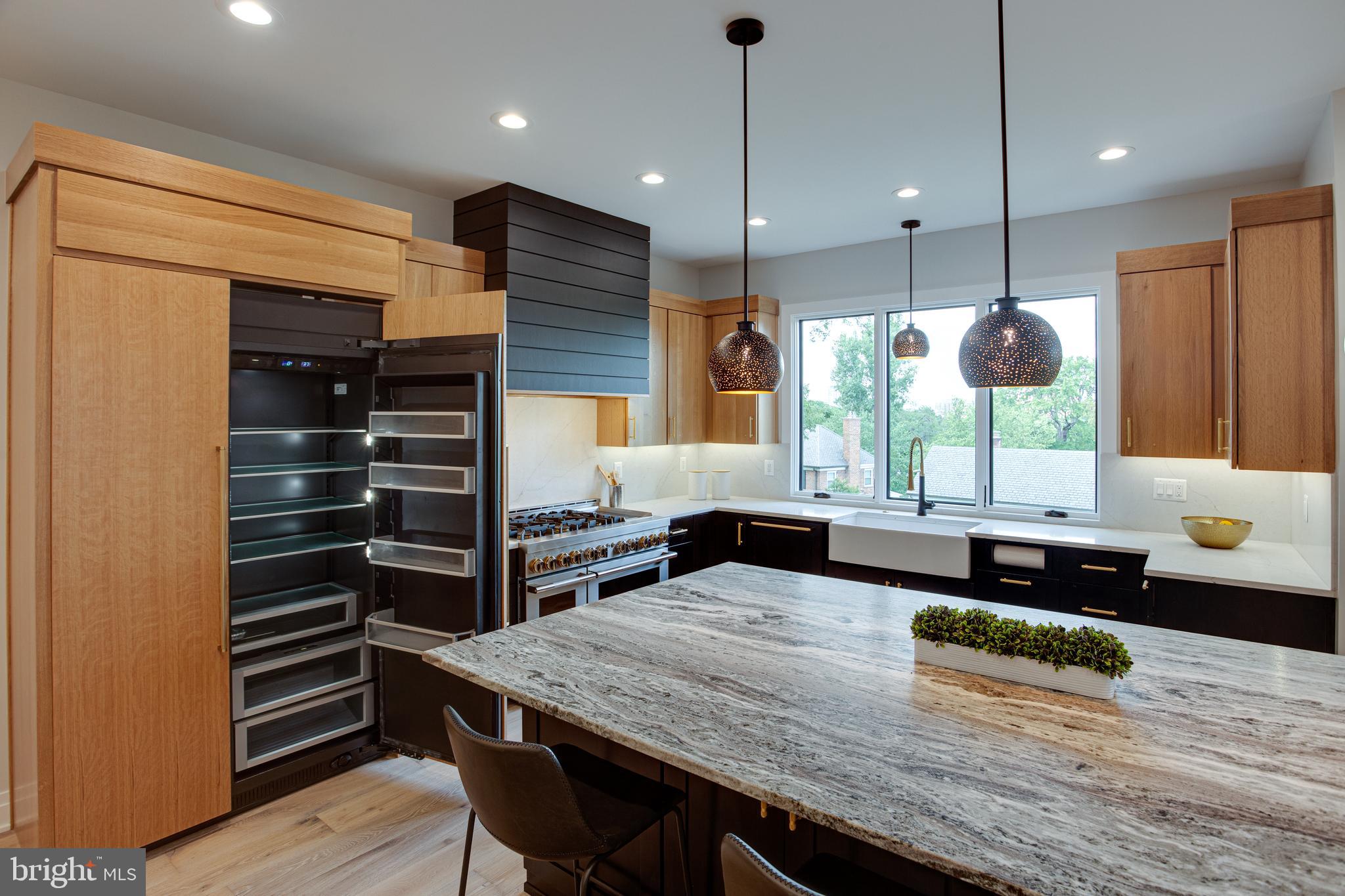 AURORA HILLS - Residential