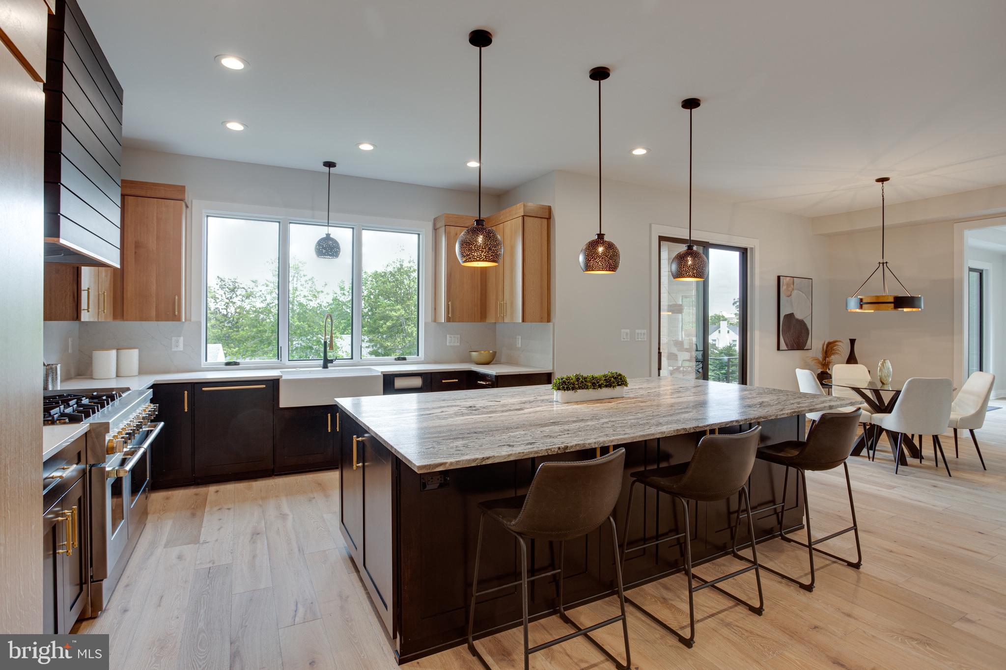 AURORA HILLS - Residential