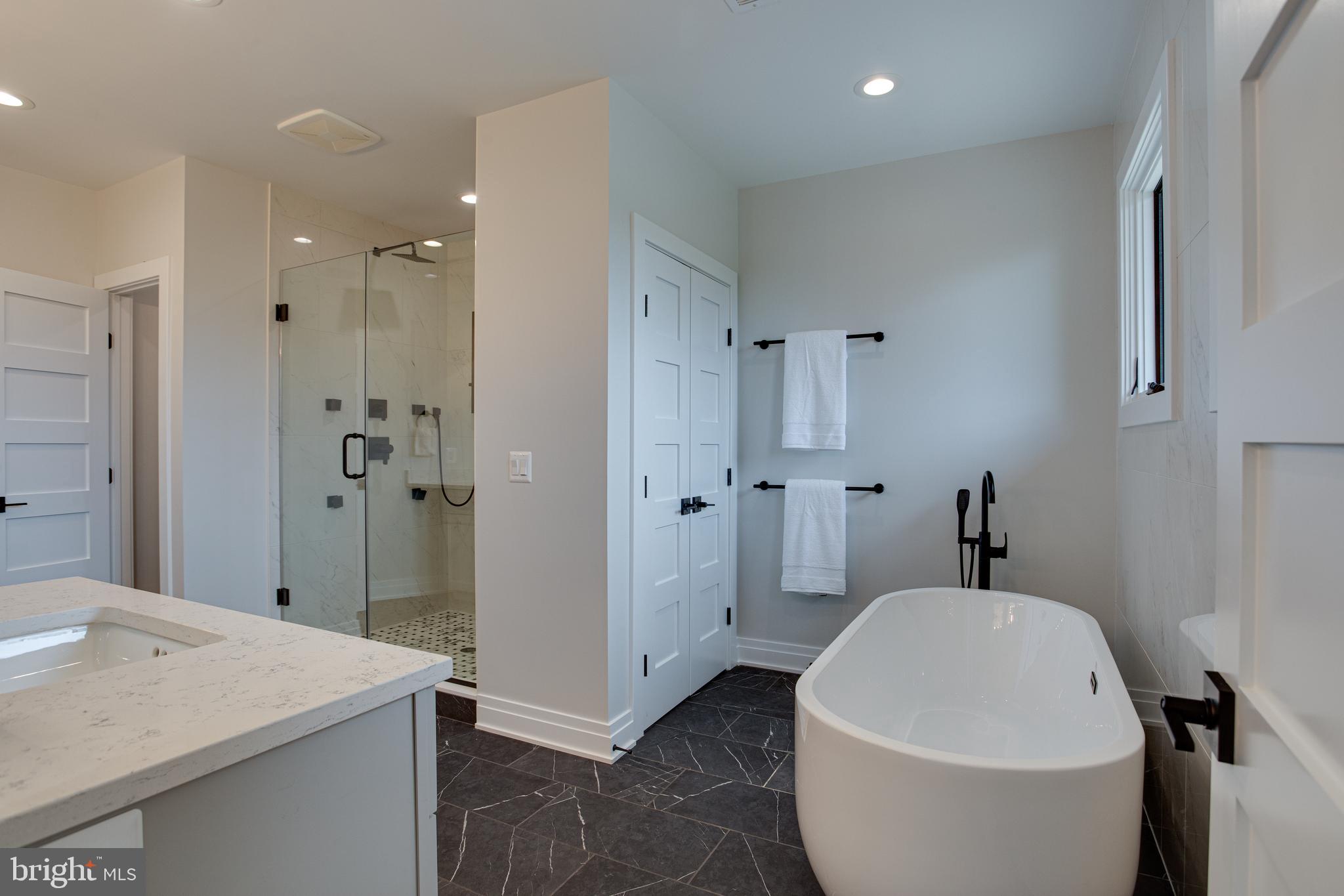 AURORA HILLS - Residential