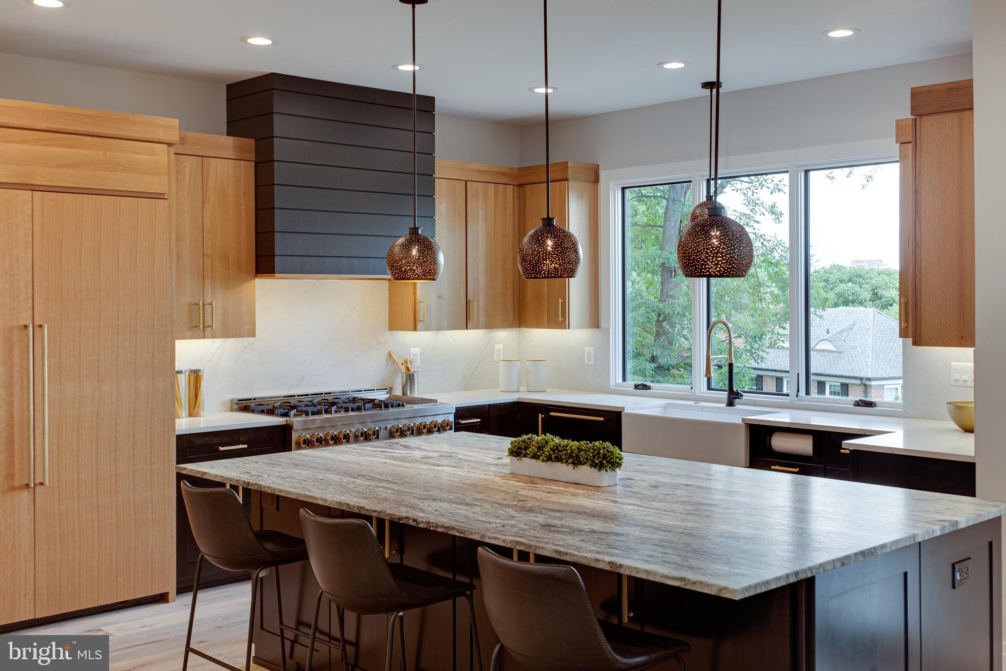 AURORA HILLS - Residential