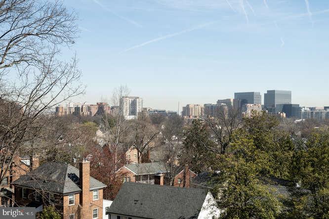 AURORA HILLS - Residential