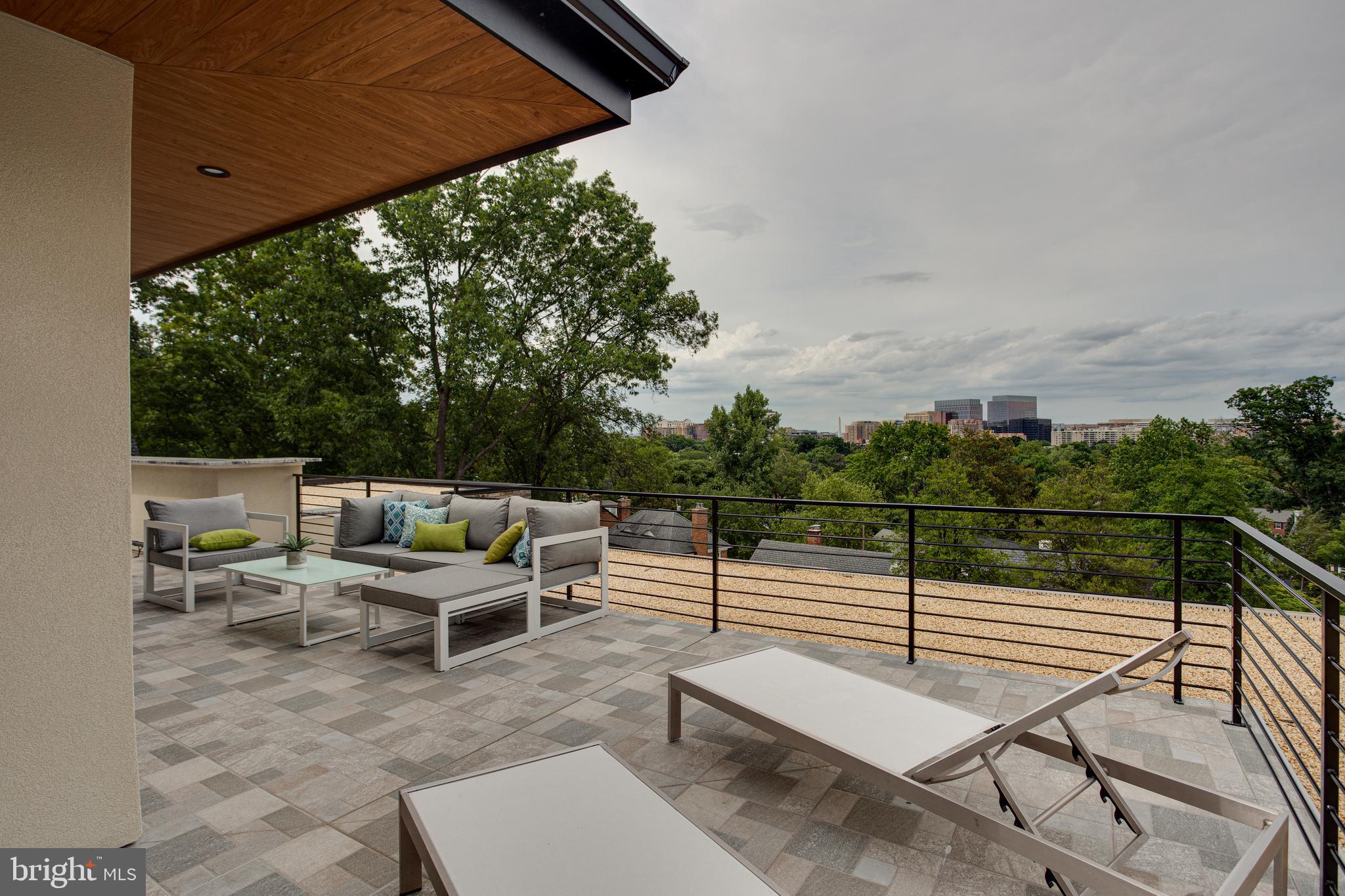 AURORA HILLS - Residential