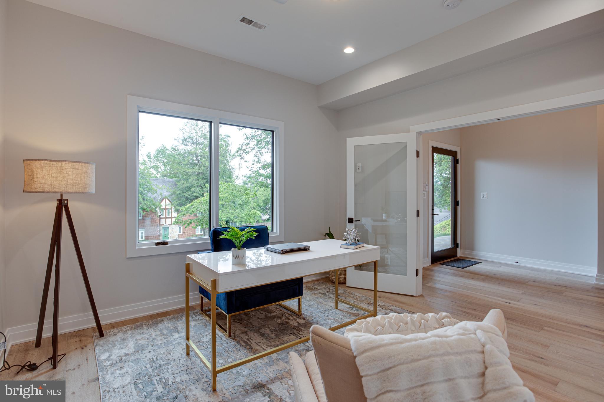 AURORA HILLS - Residential