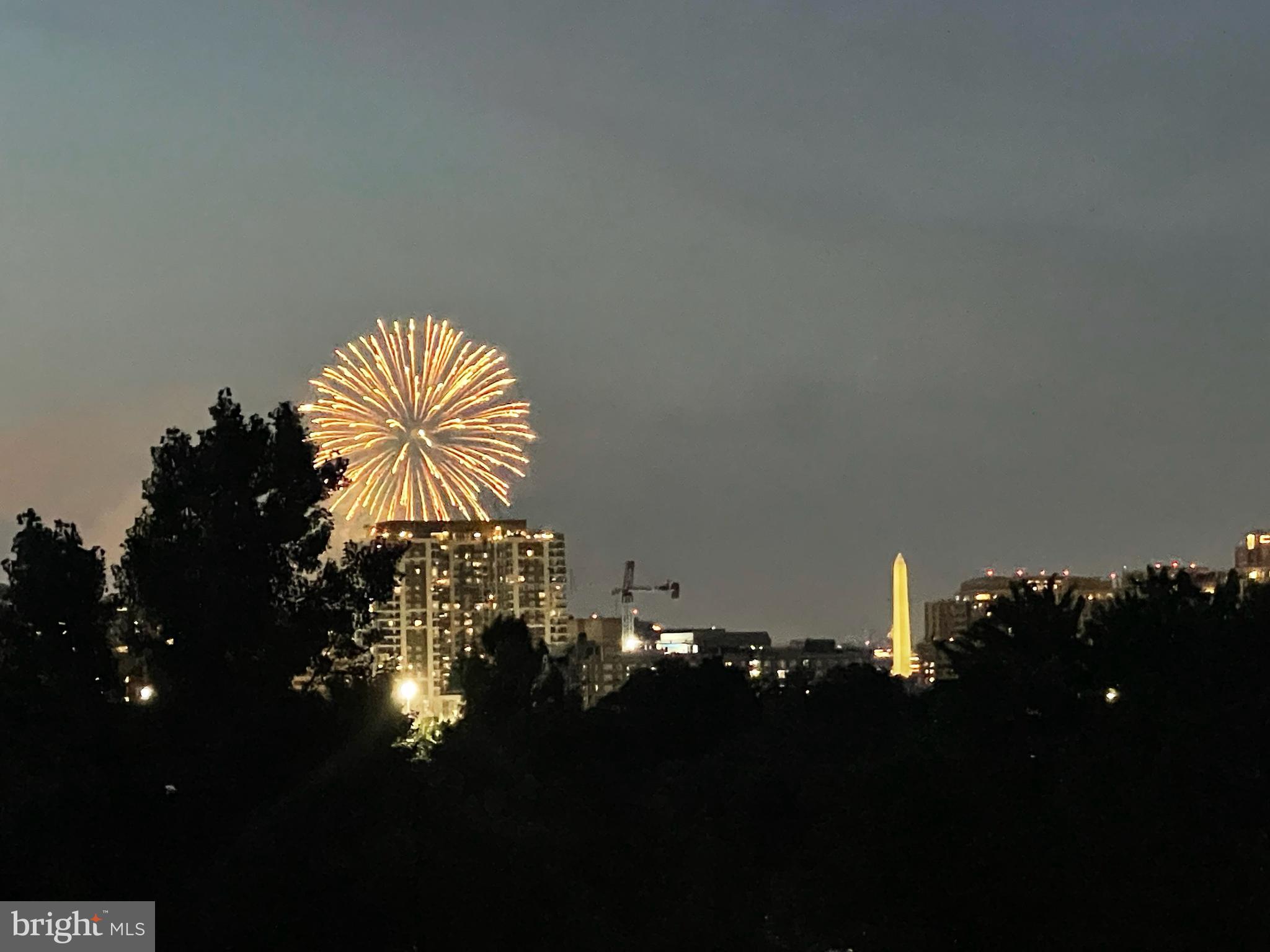 AURORA HILLS - Residential
