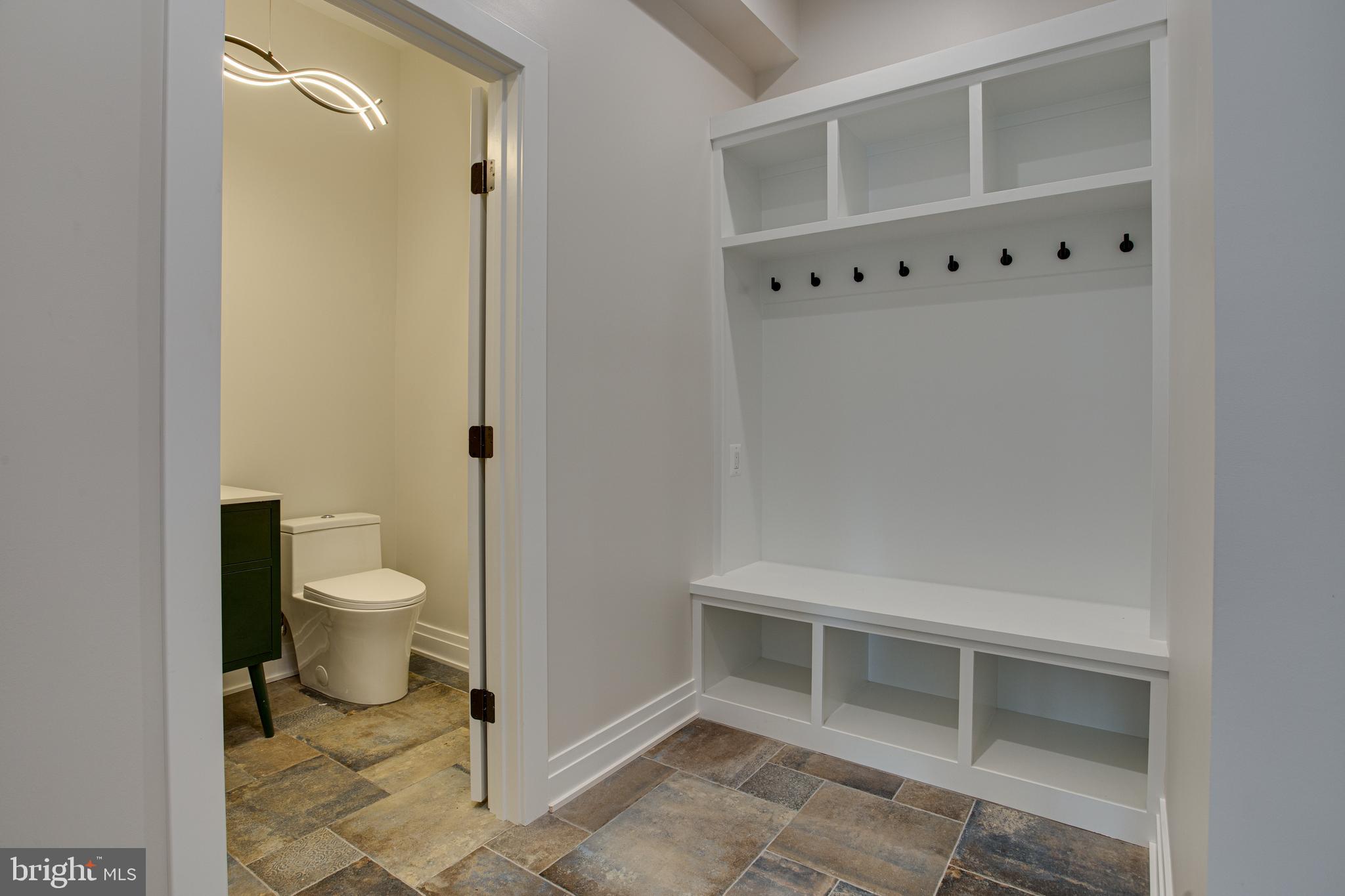 AURORA HILLS - Residential