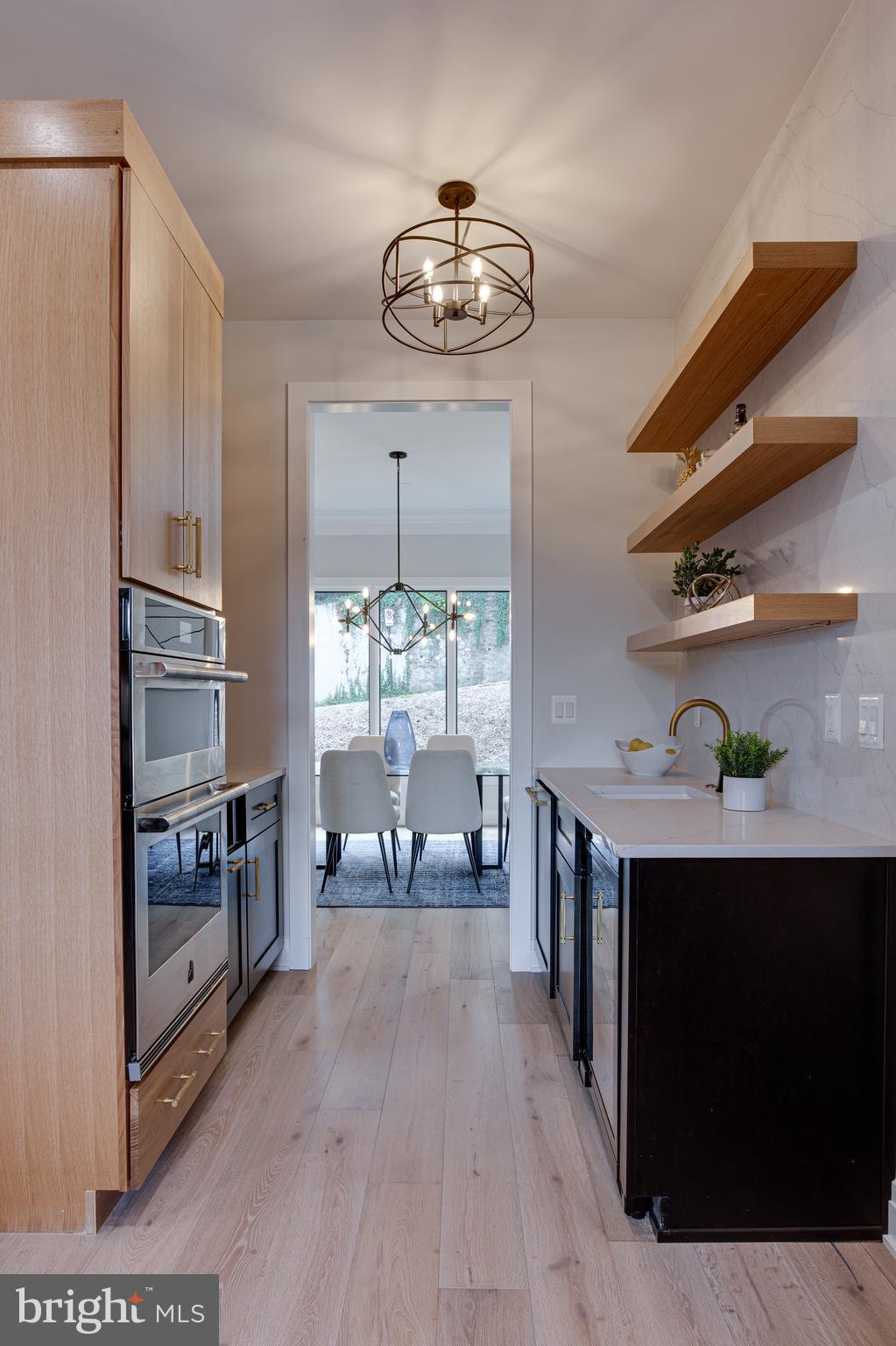 AURORA HILLS - Residential