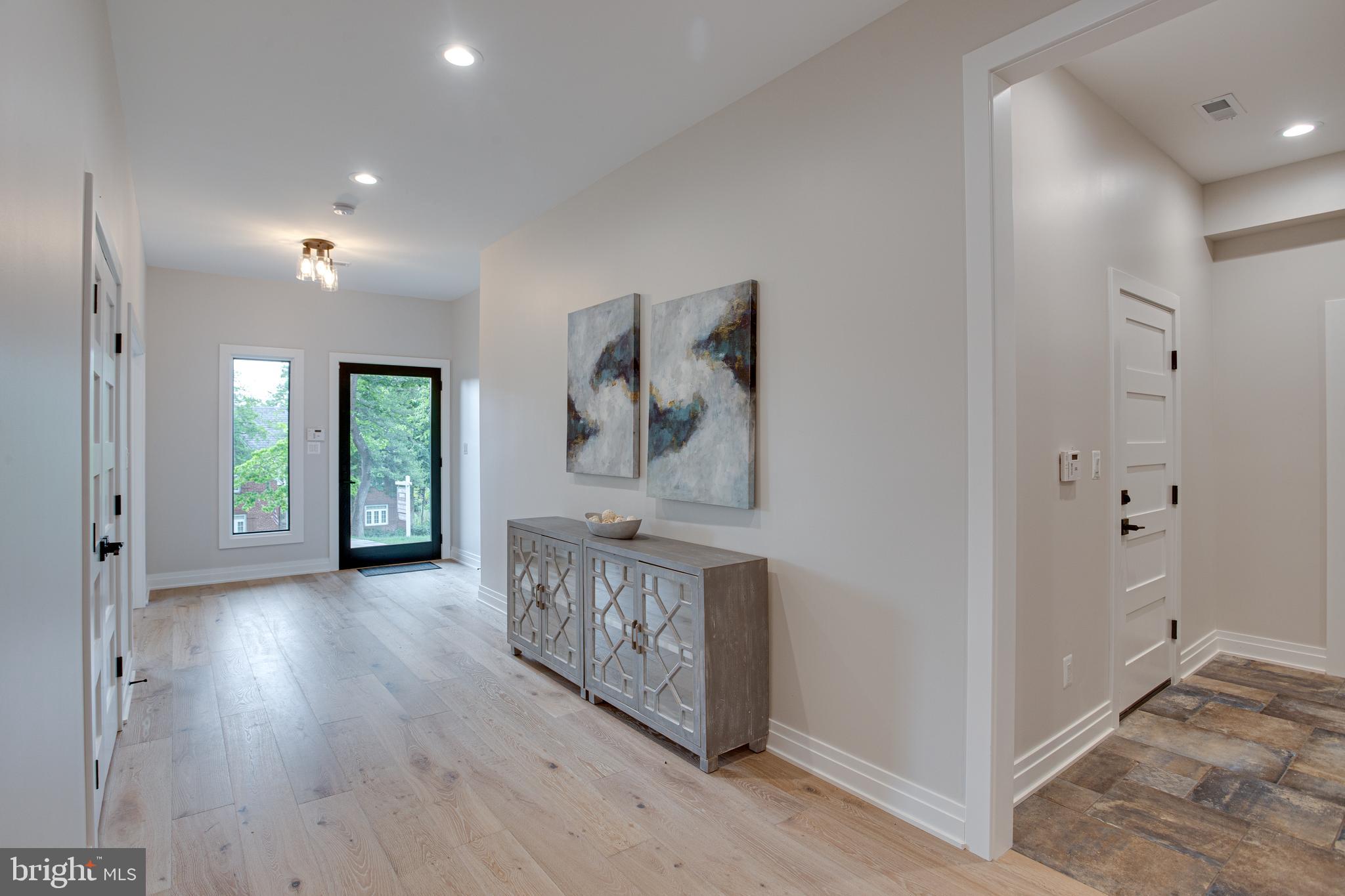 AURORA HILLS - Residential