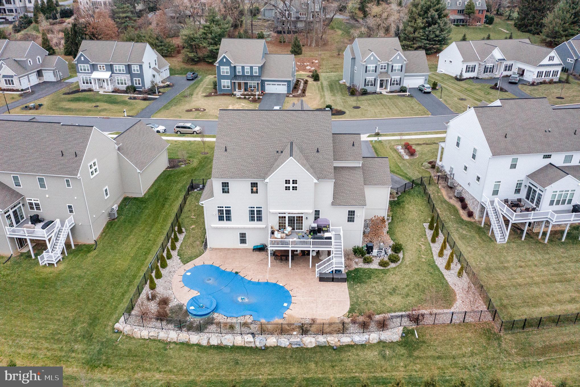 LITITZ BEND - Residential