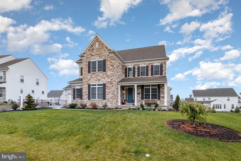 Photo of 1060 Lititz Bend Drive, LITITZ, PA 17543 (MLS # PALA2062168)