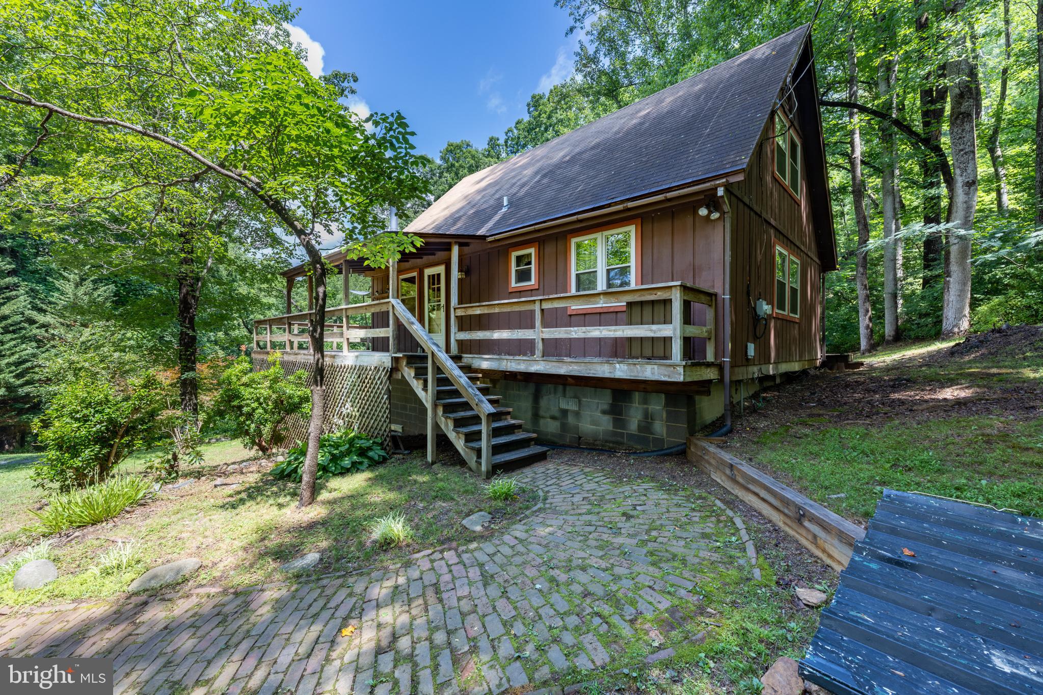 101 MIDDLE RIVER RIDGE ROAD