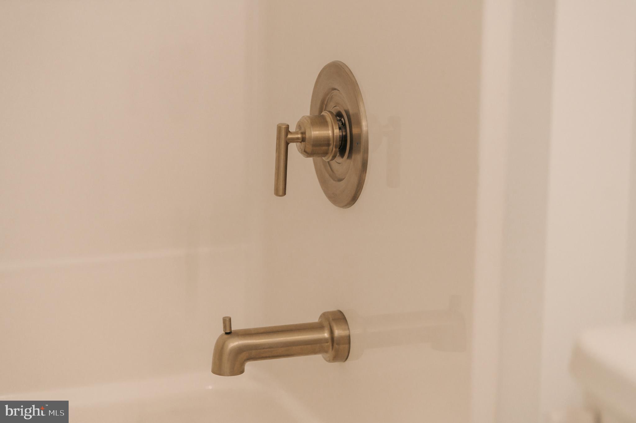 KEENWICK SOUND - Residential