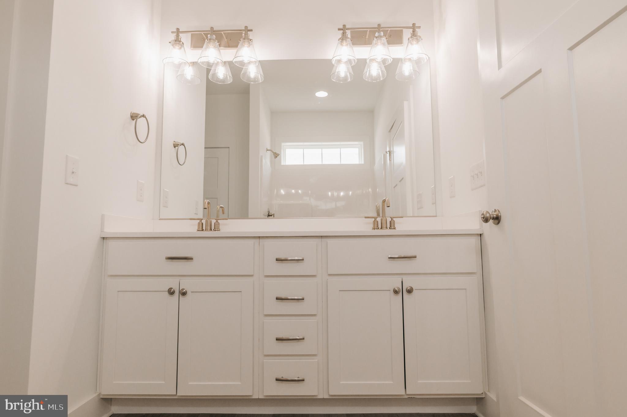 KEENWICK SOUND - Residential