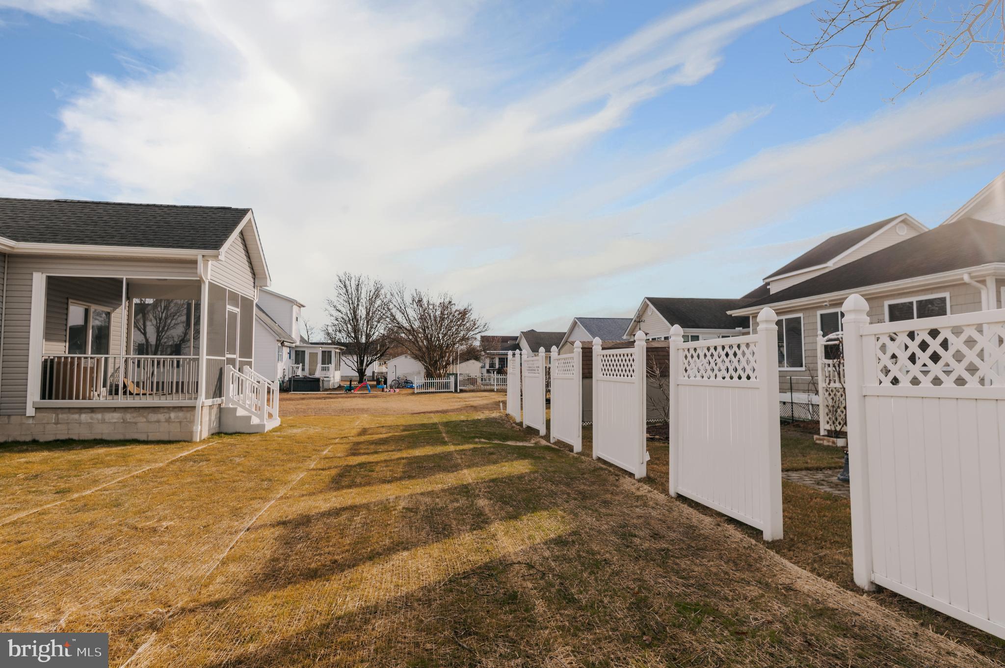 KEENWICK SOUND - Residential