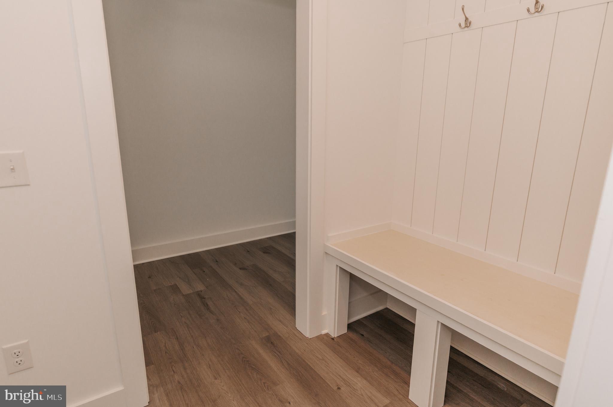 KEENWICK SOUND - Residential