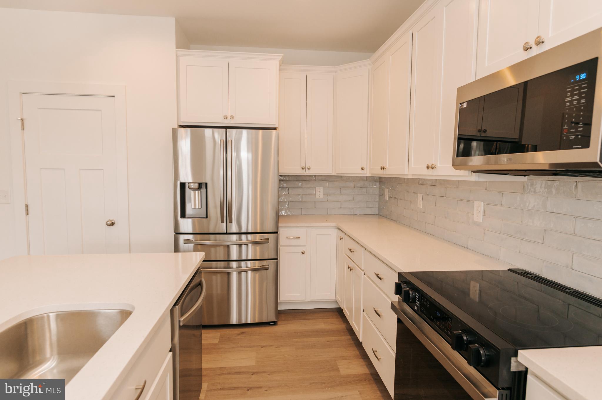 KEENWICK SOUND - Residential