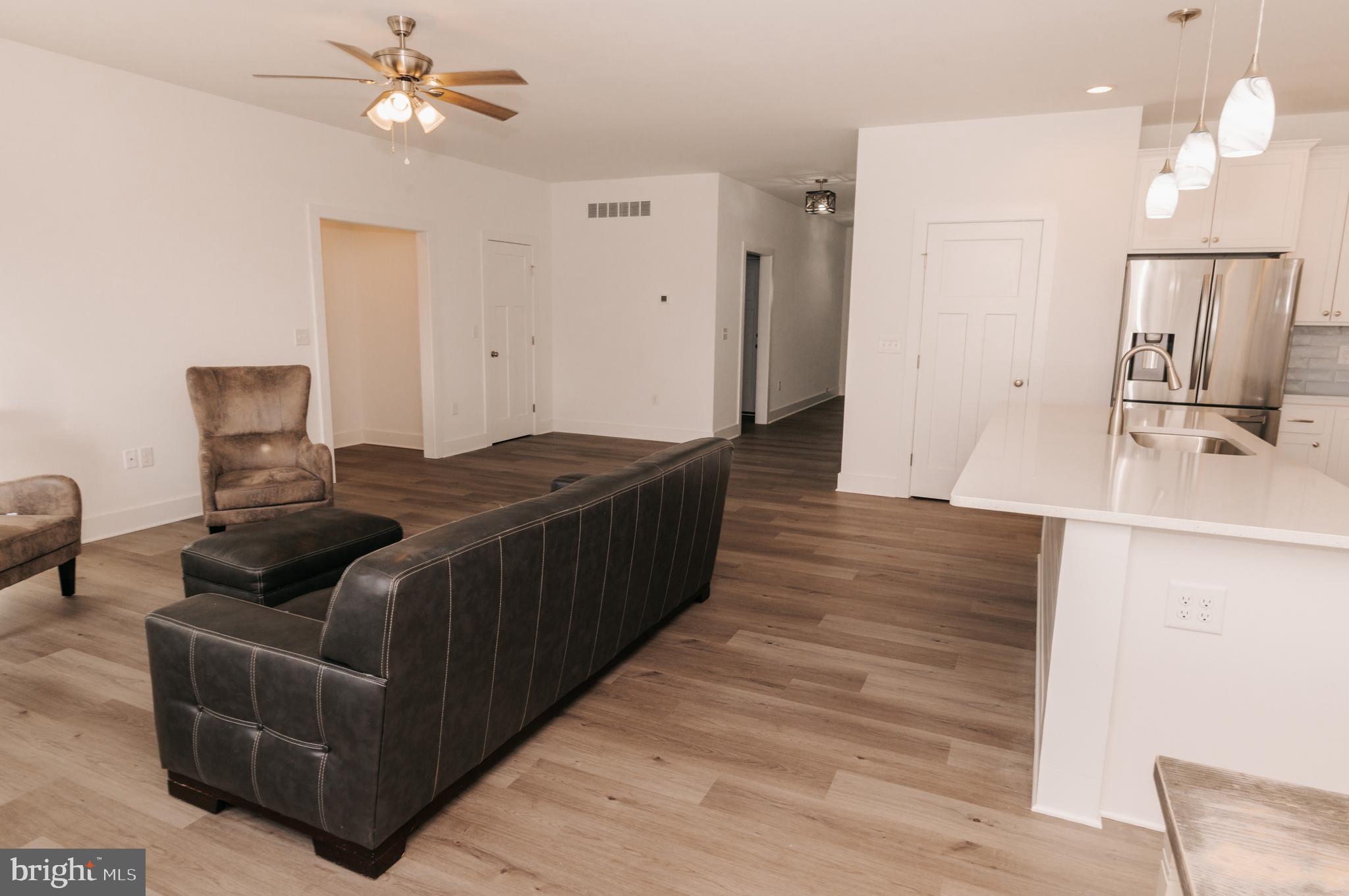 KEENWICK SOUND - Residential