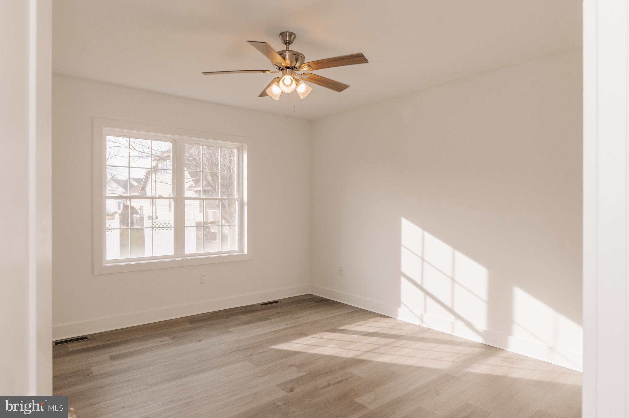 KEENWICK SOUND - Residential