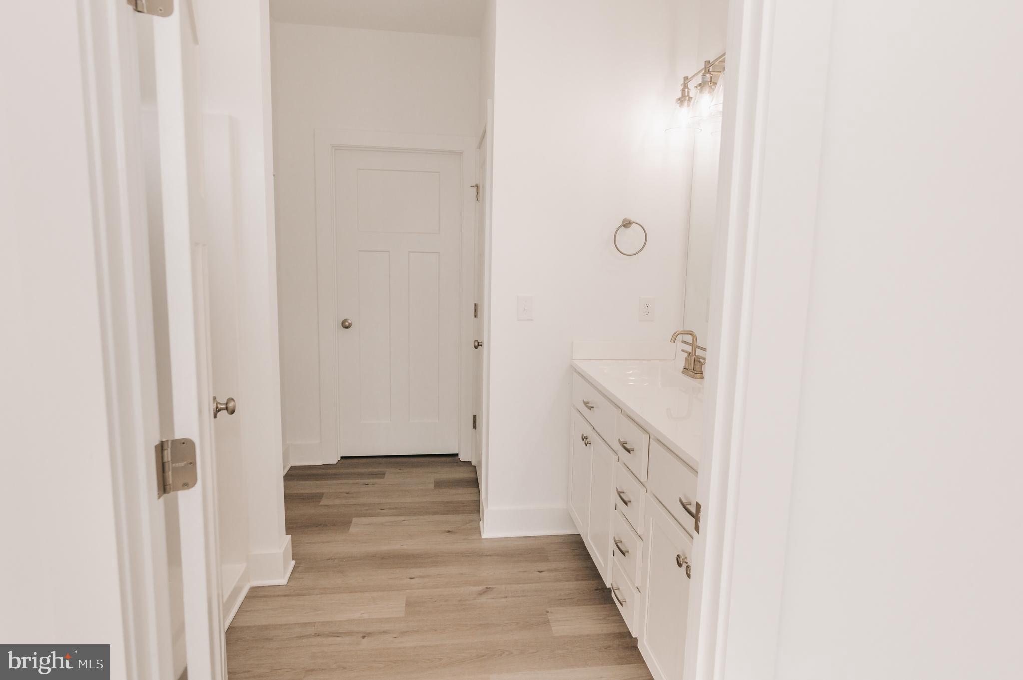 KEENWICK SOUND - Residential