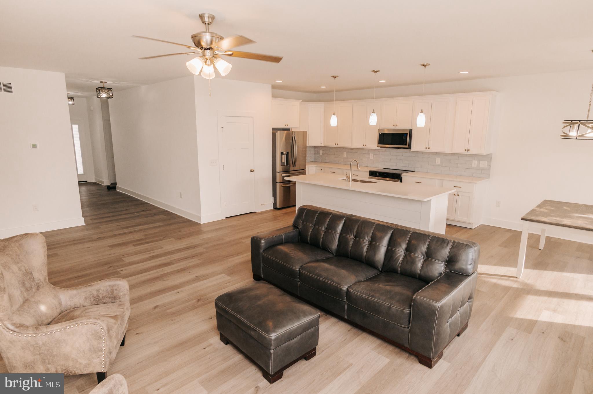 KEENWICK SOUND - Residential