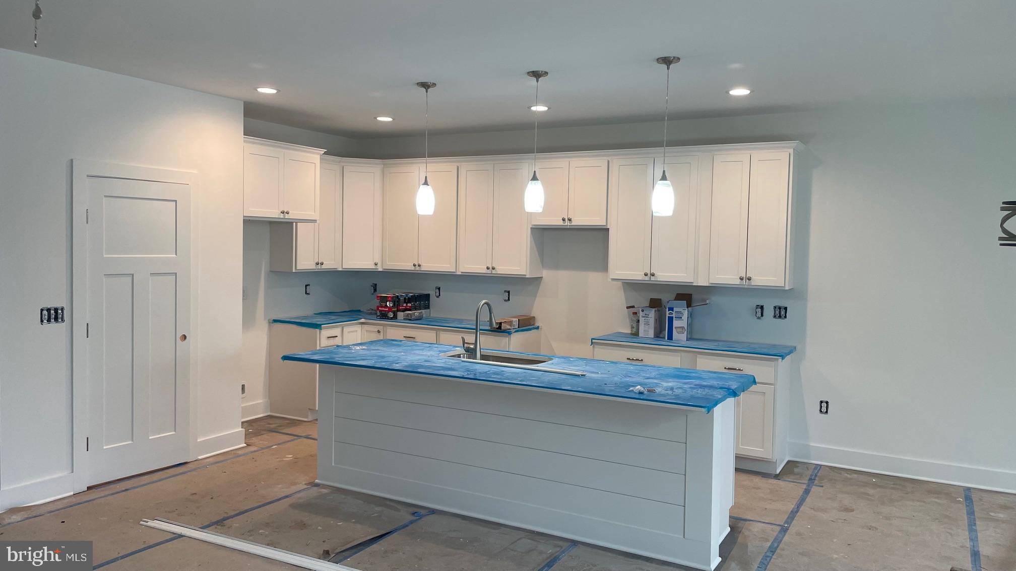 KEENWICK SOUND - Residential