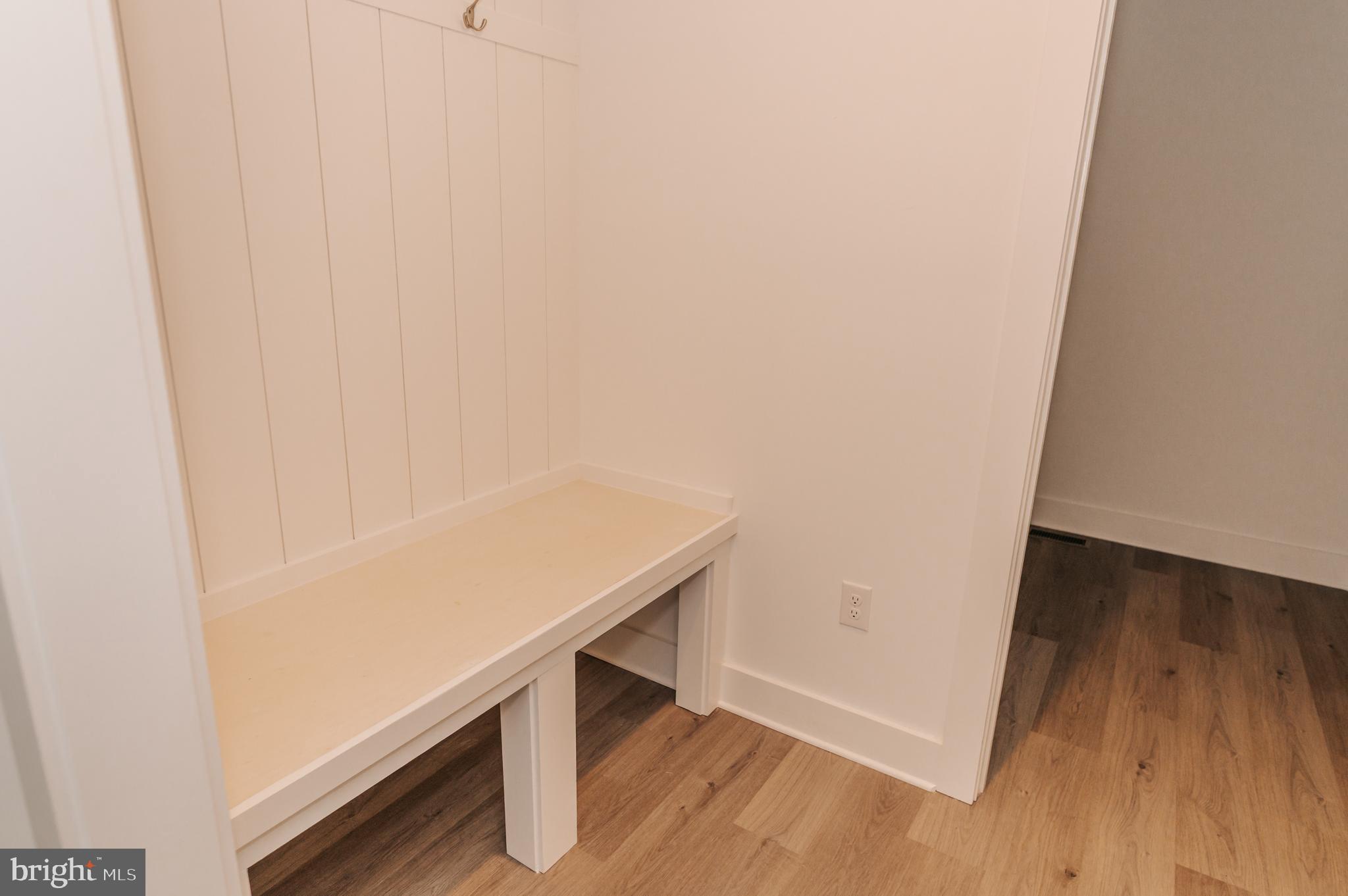 KEENWICK SOUND - Residential