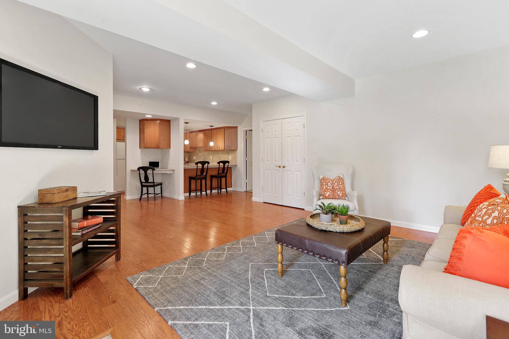 COCKEYSVILLE - Residential