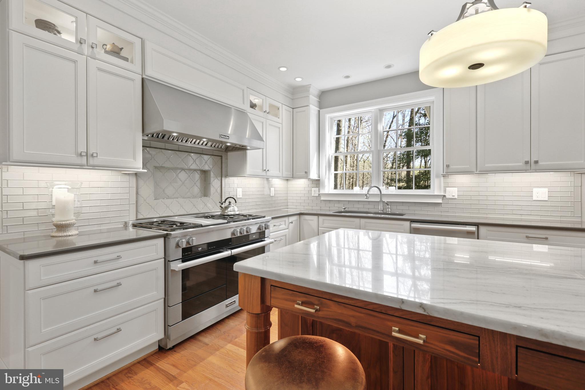 COCKEYSVILLE - Residential