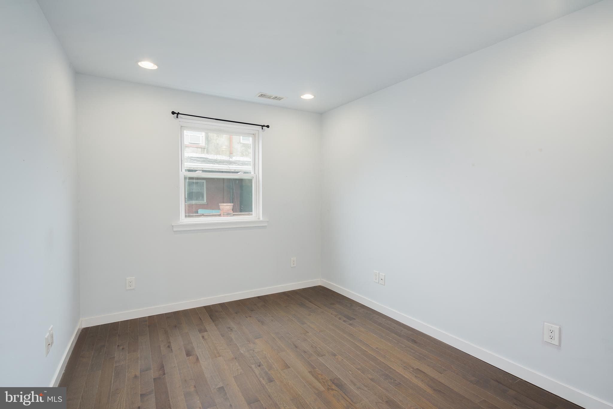 PASSYUNK SQUARE - Residential Lease